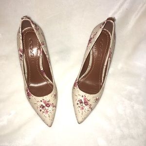 COACH Women’s Waverly Pump